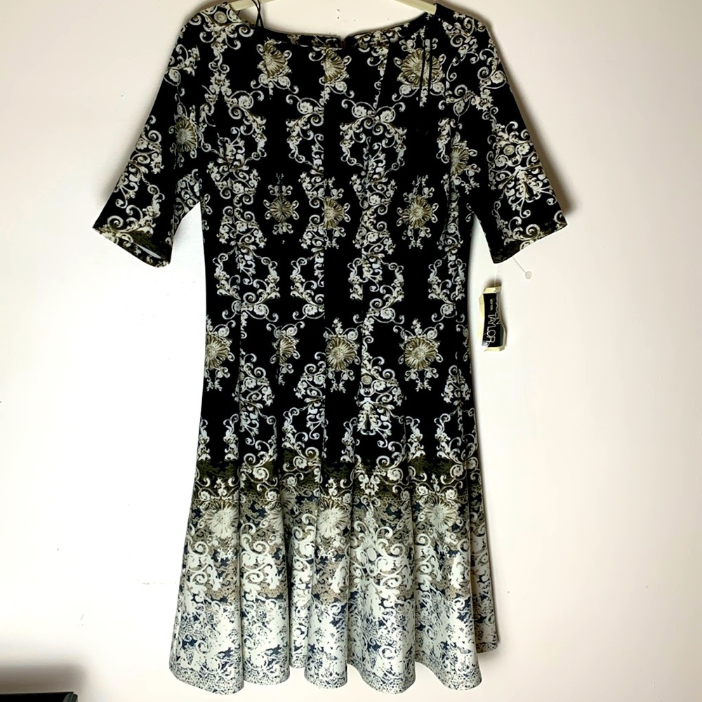Julian Taylor 3/4 sleeve knee length Black/white print dress. - NWT
